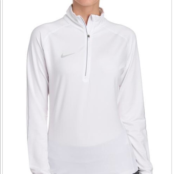 Nike Tops - [NIKE] EUC DriFit 1/4 Zip